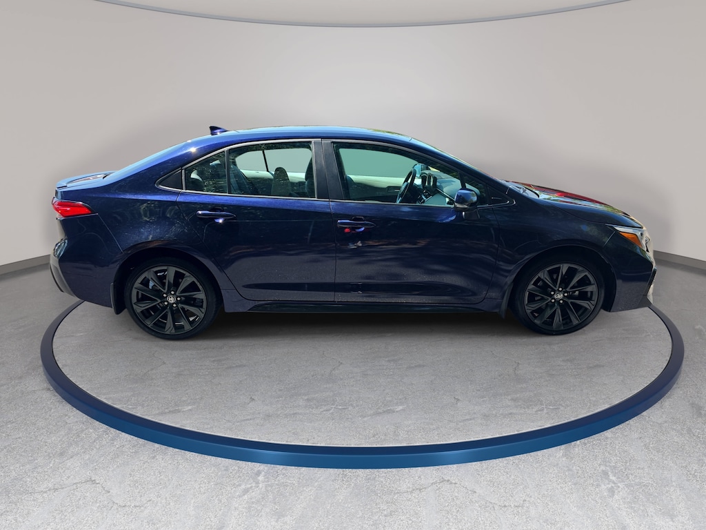 Used 2025 Toyota Corolla SE Sedan