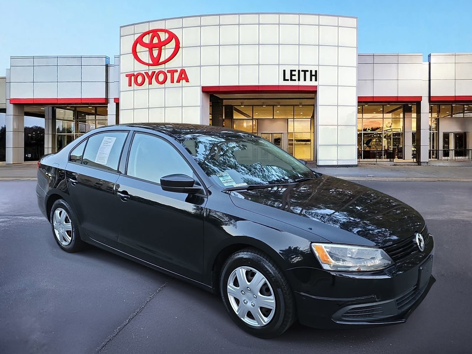 2014 Volkswagen Jetta 2.0 S photo 2