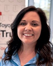 Staff member Jennifer Cook from ID_37a494352b80