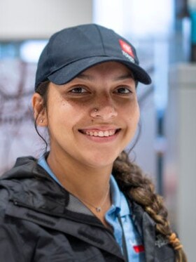 Staff member Maria Posada from ID_a2b365505163