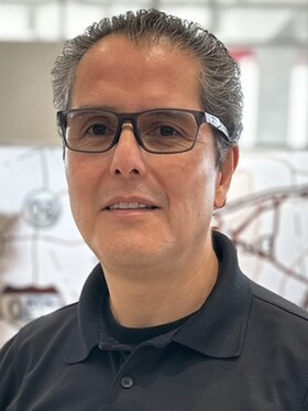 Staff member Jose Morales from ID_37a494352b80