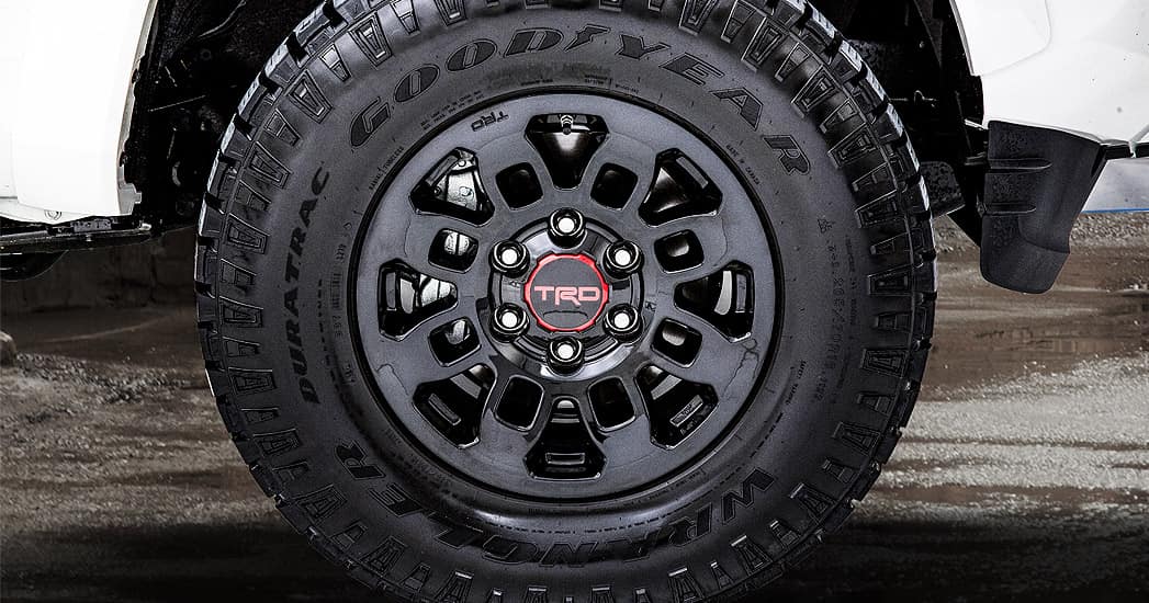16in Black Maverick Wheels