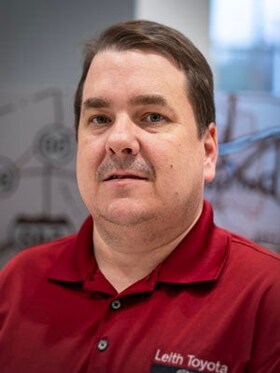 Staff member Matthew Hales from ID_24a384fc8491