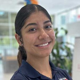 Staff member Jacqueline Barrios from ID_a2b365505163