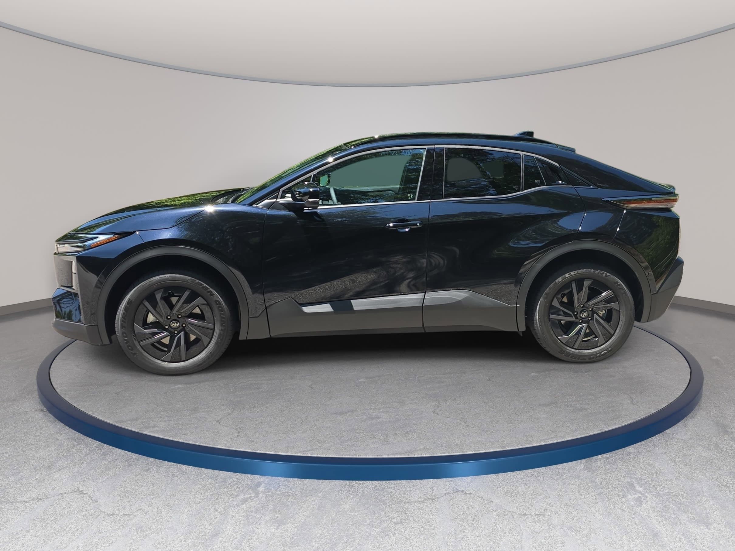 2026 Toyota C-HR SE - Photo 9