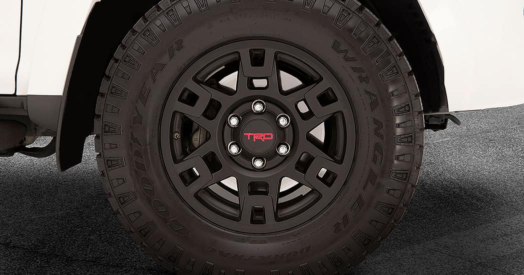 17in Black Maverick Wheels