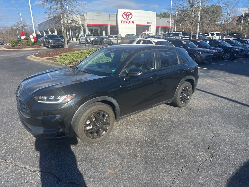 Used 2023 Honda HR-V Sport 2WD SUV