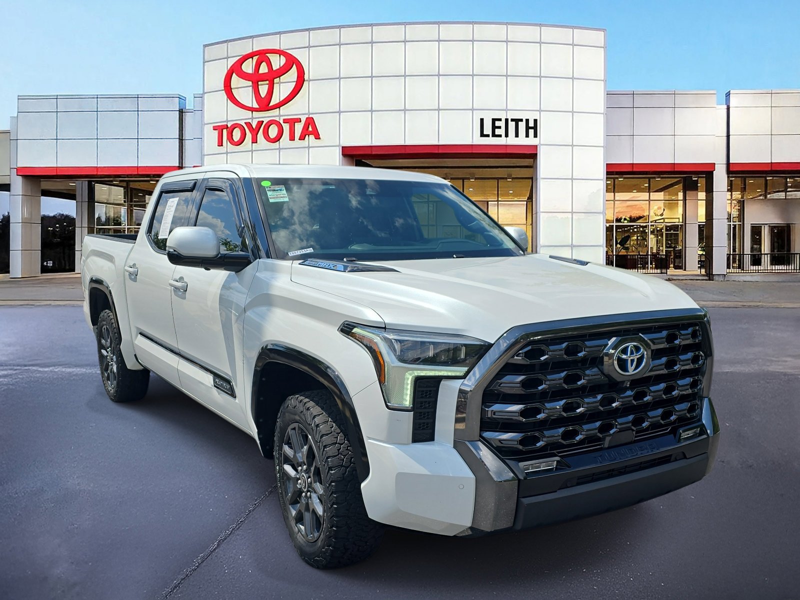 2022 Toyota Tundra Platinum photo 3