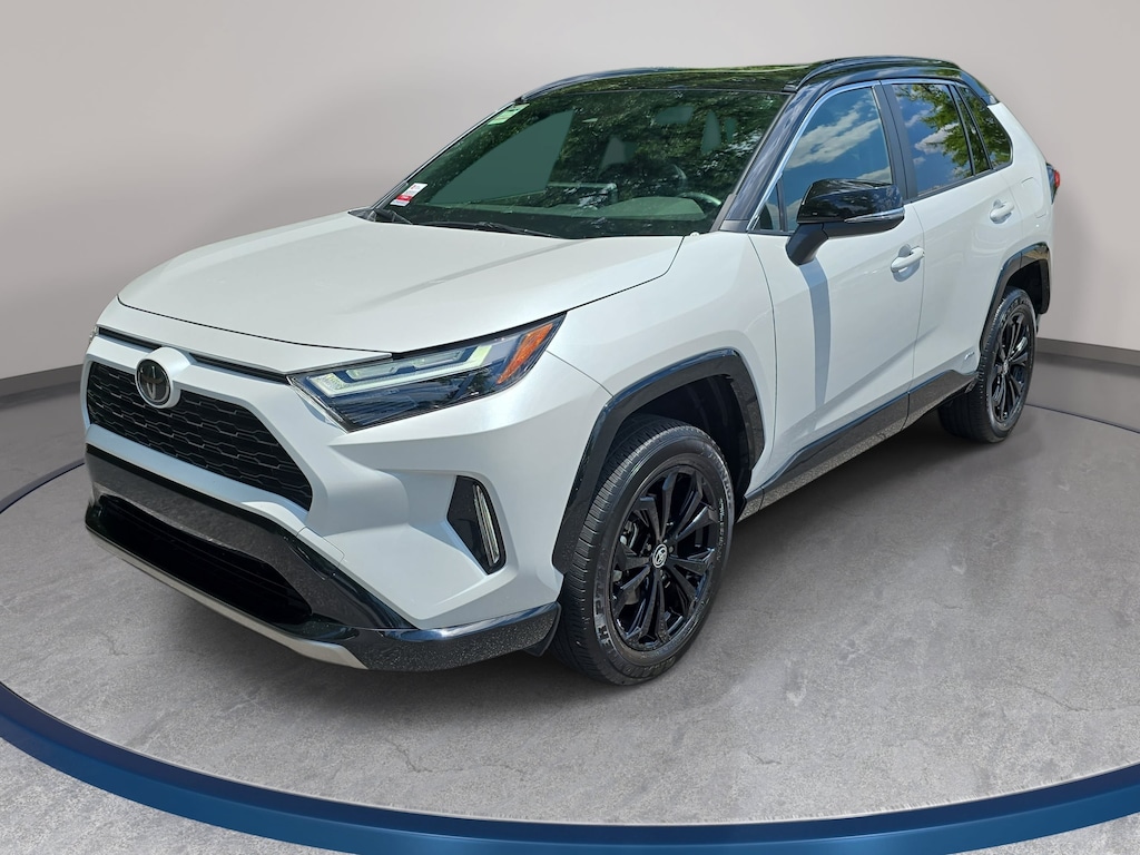 Used 2025 Toyota RAV4 Hybrid XSE SUV