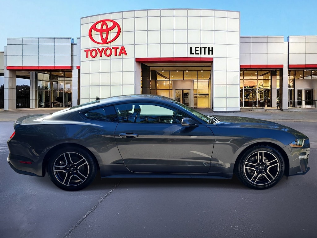 Used 2020 Ford Mustang  Coupe