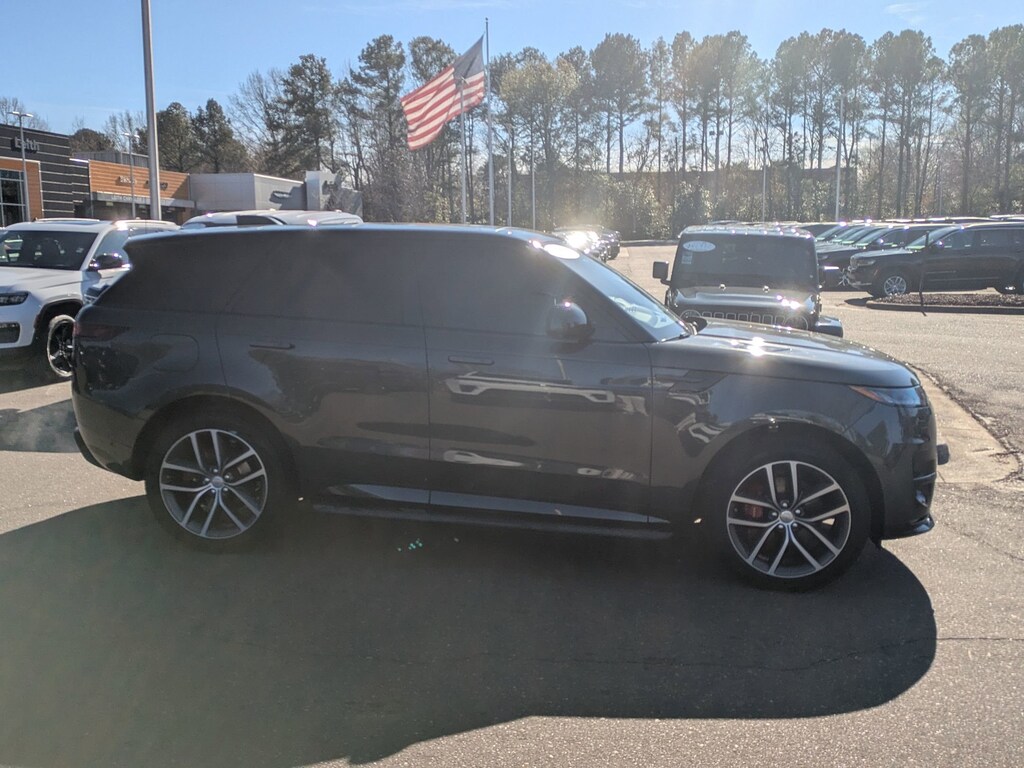 Used 2023 Land Rover Range Rover Sport SE Dynamic SUV