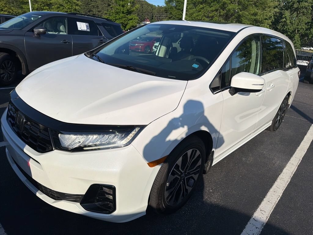 Used 2025 Honda Odyssey Elite Van
