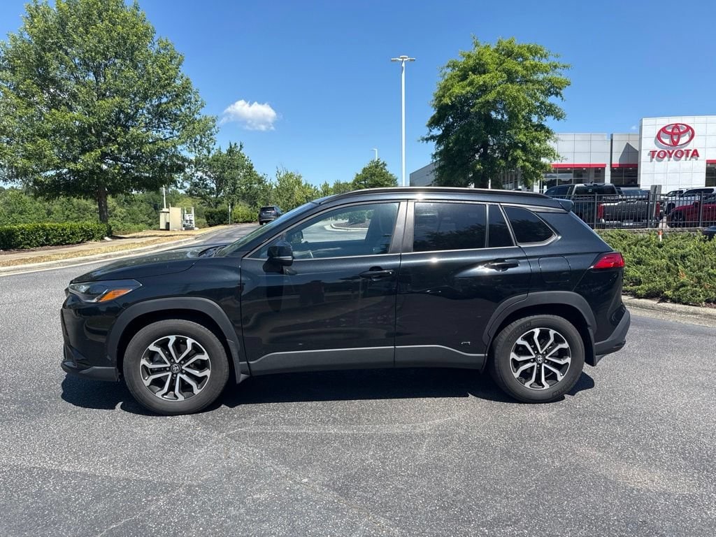Used 2023 Toyota Corolla Cross Hybrid SE SUV