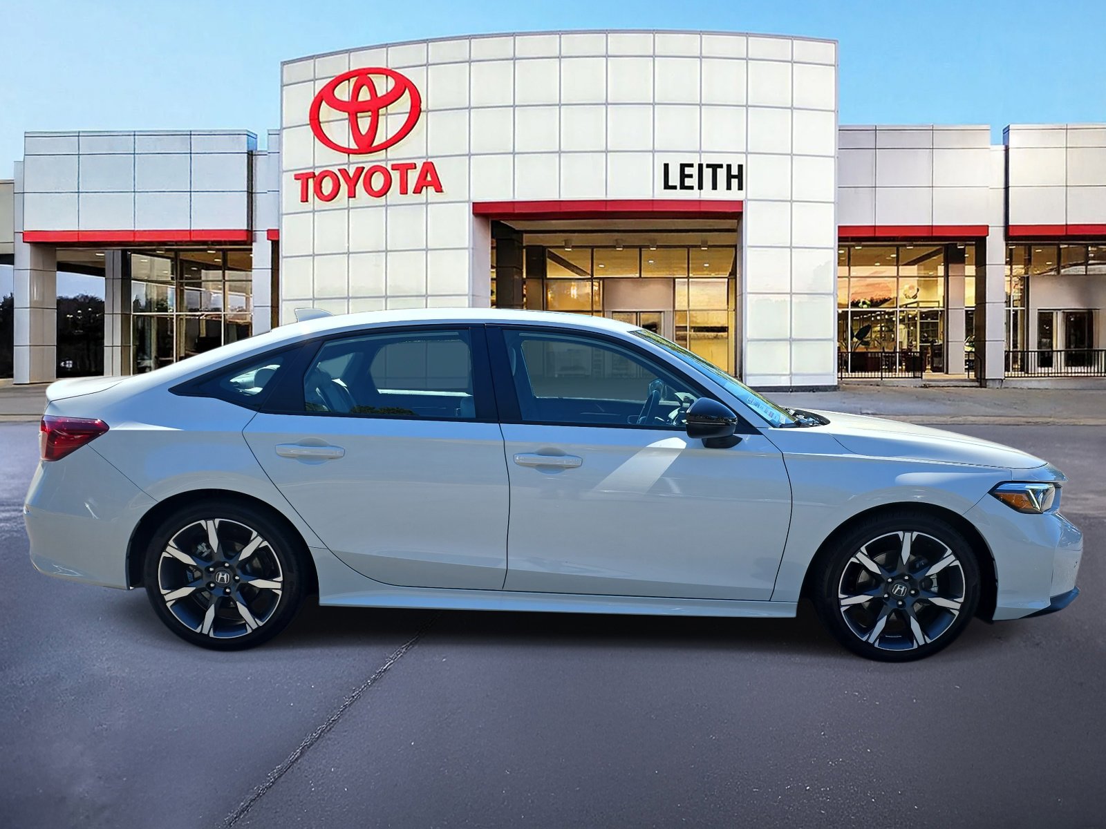 2025 Honda Civic Hybrid Sport photo 4