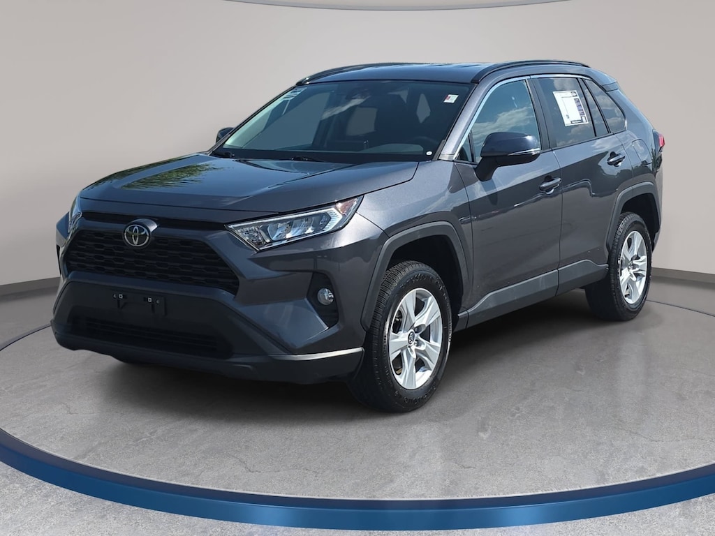 Used 2021 Toyota RAV4 XLE SUV