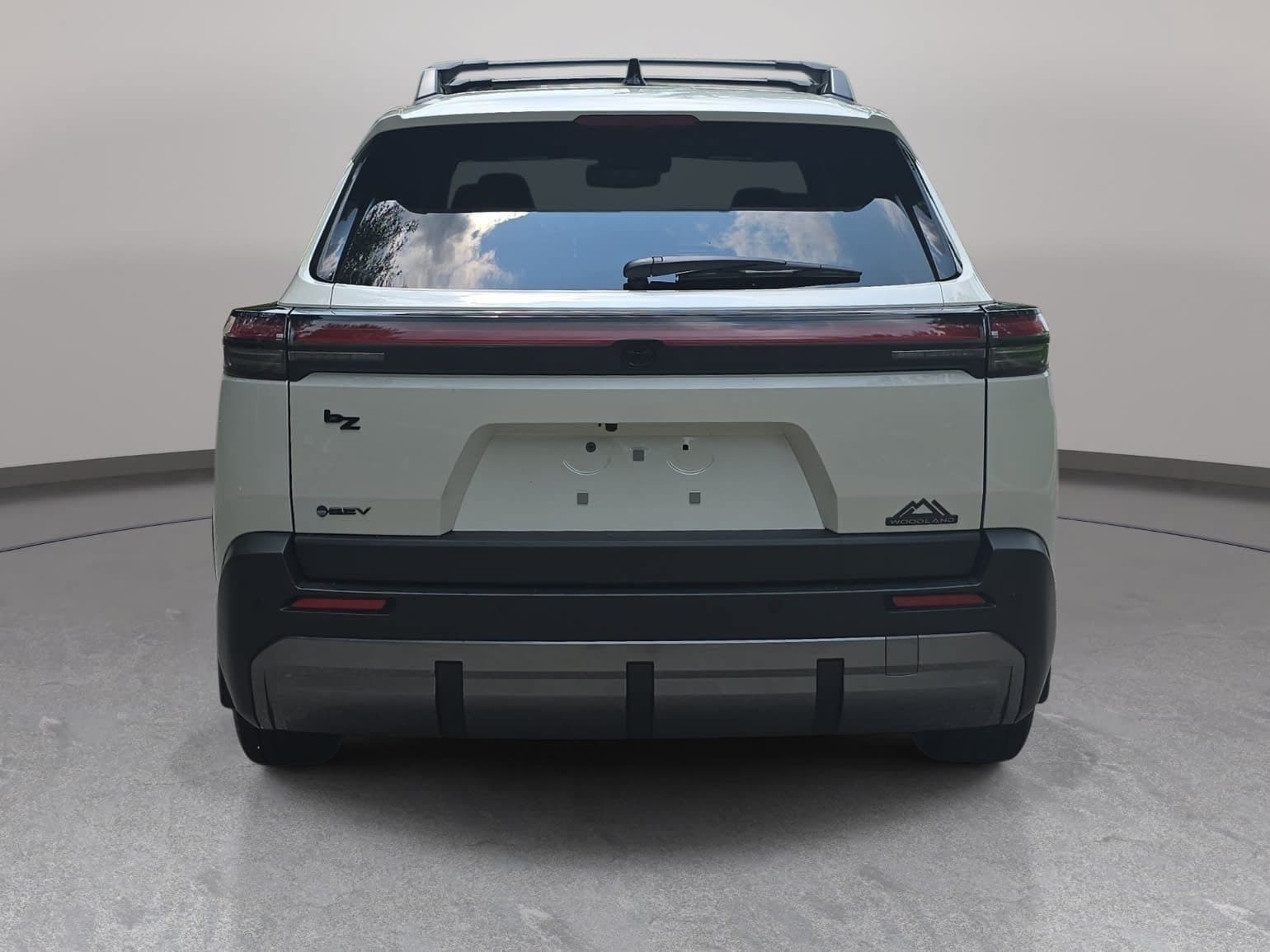 2026 Toyota bZ Woodland Woodland Premium - Photo 7