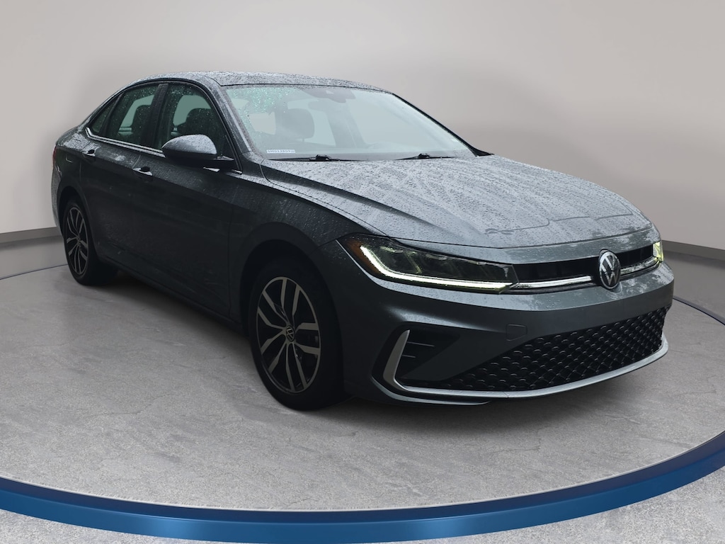 Used 2025 Volkswagen Jetta 1.5T SE Sedan