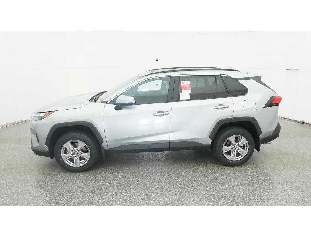 New 2025 Toyota RAV4 XLE SUV