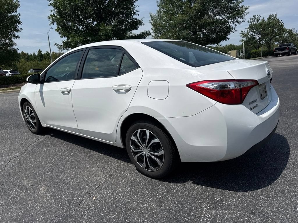 Used 2016 Toyota Corolla LE Sedan