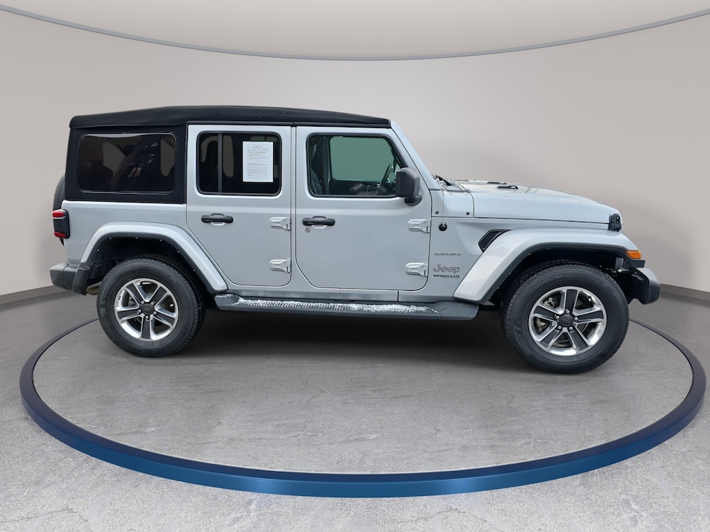 Used 2022 Jeep Wrangler Unlimited Sahara SUV