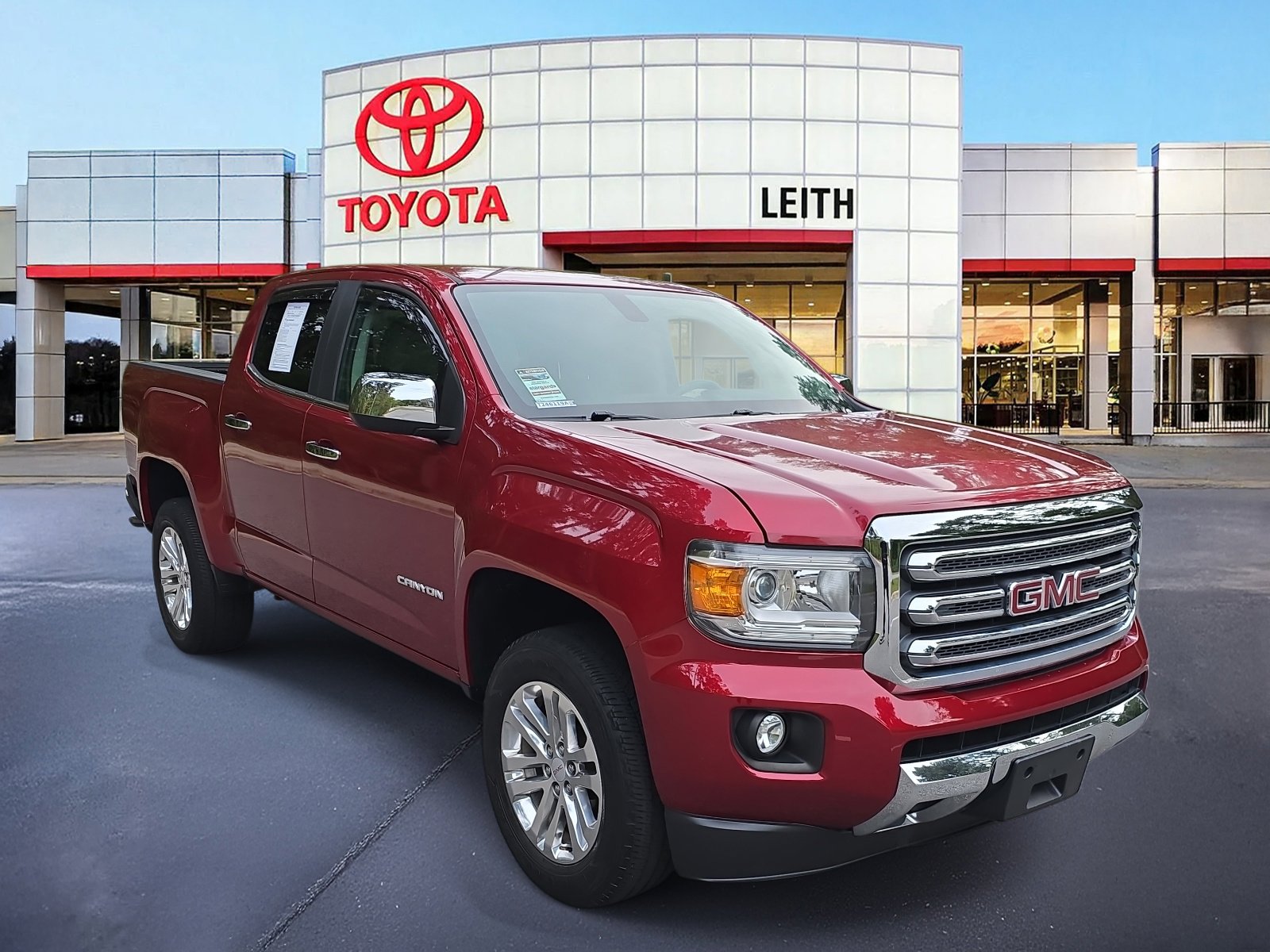 2017 Gmc Canyon SLT photo 2