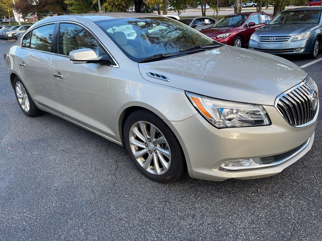 2015 Buick LaCrosse Leather photo 3