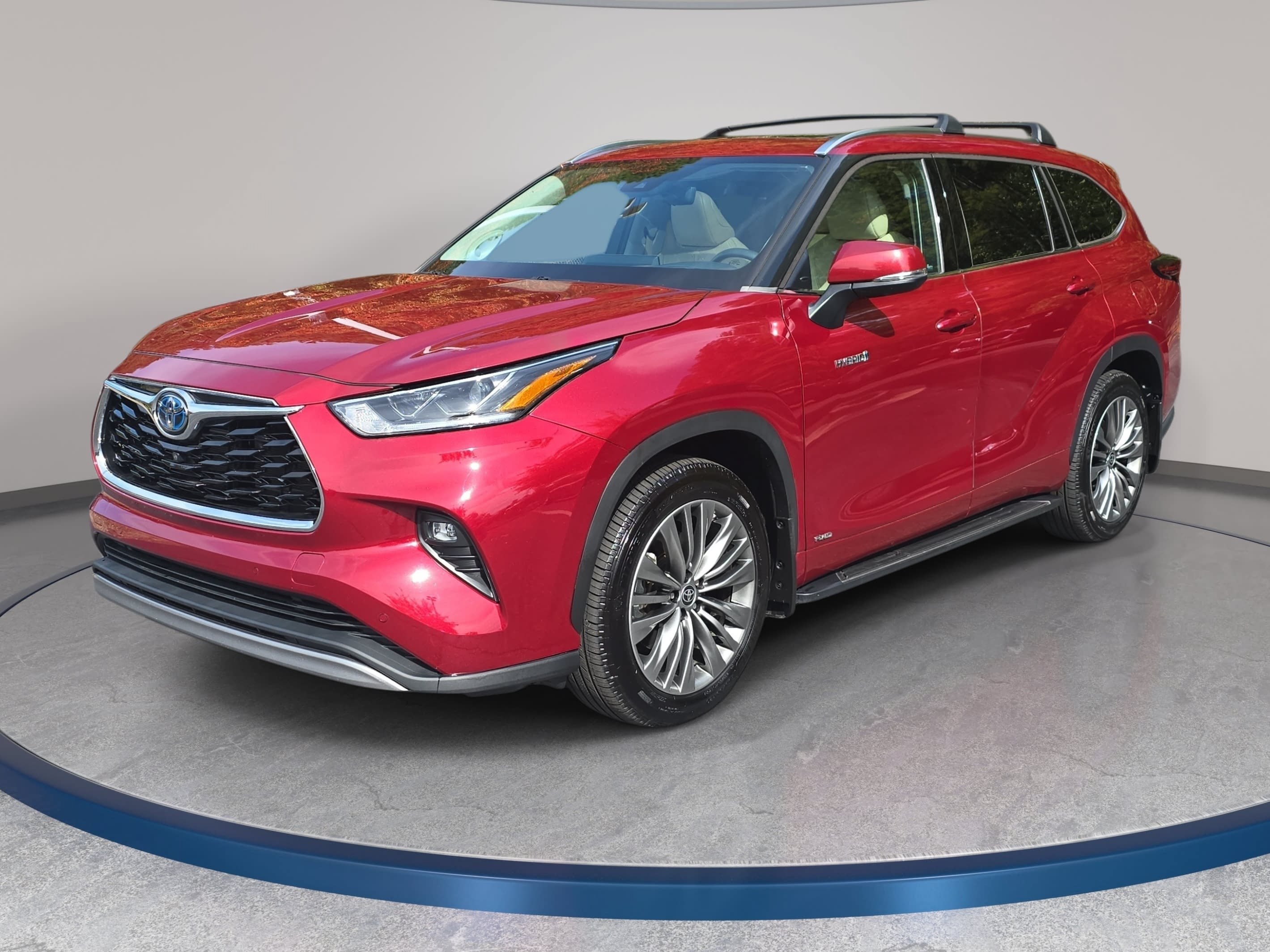 Used 2021 Toyota Highlander Hybrid Platinum SUV