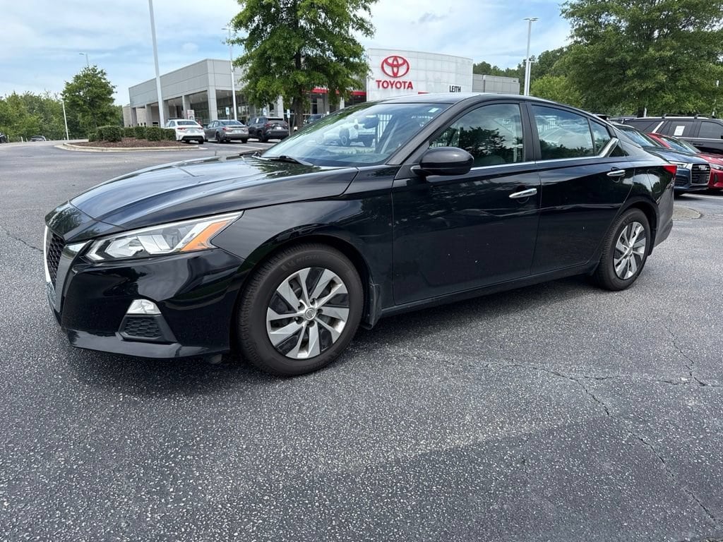 Used 2019 Nissan Altima 2.5 S Sedan