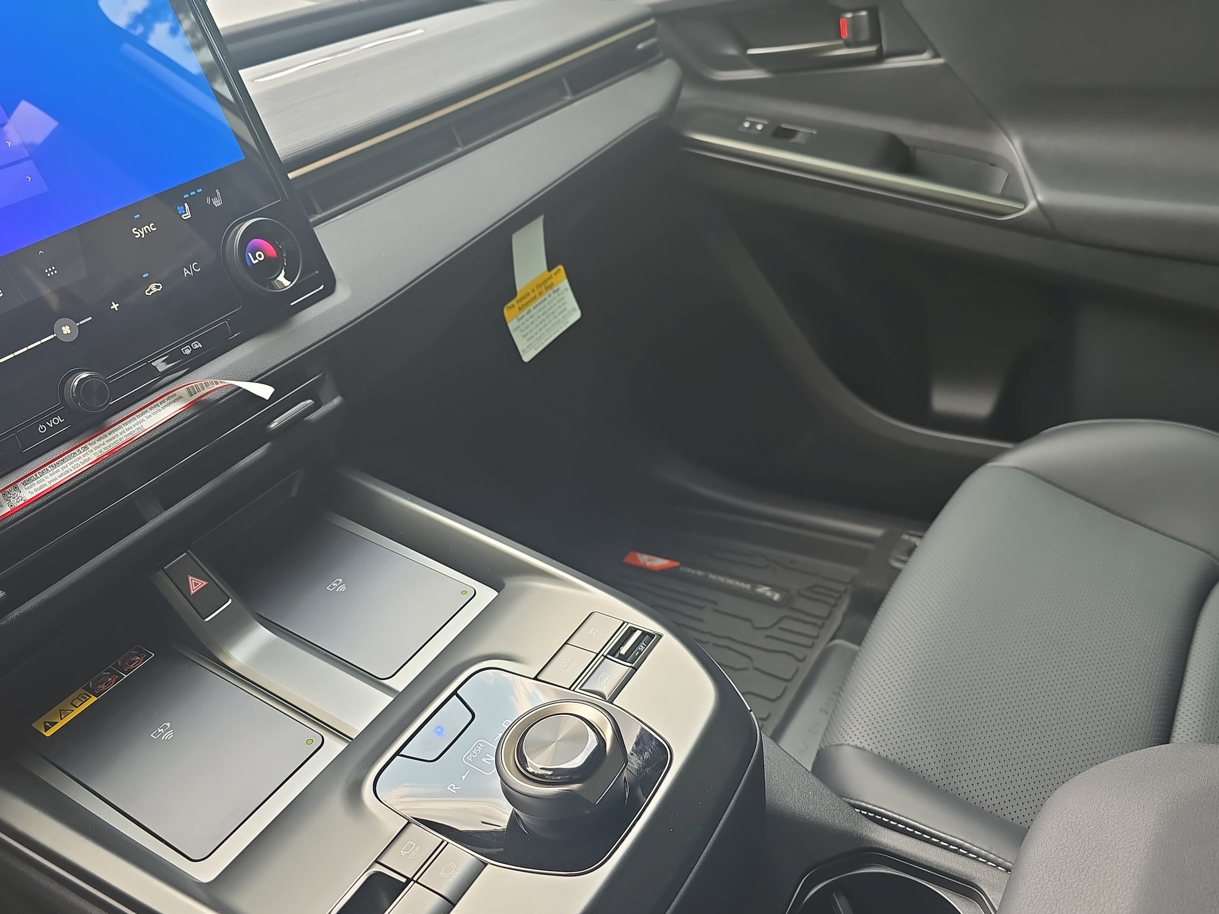 2026 Toyota bZ Woodland Woodland Premium - Photo 23