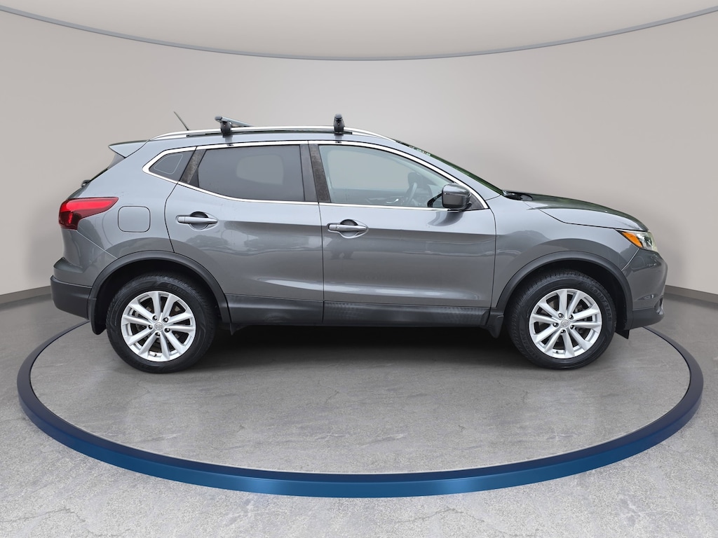 Used 2018 Nissan Rogue Sport SV SUV
