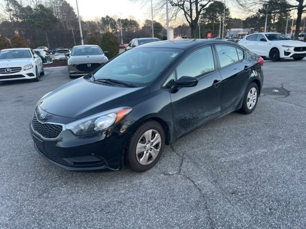 Used 2016 Kia Forte LX FWD Sedan
