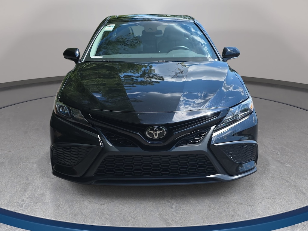 Used 2024 Toyota Camry SE Sedan
