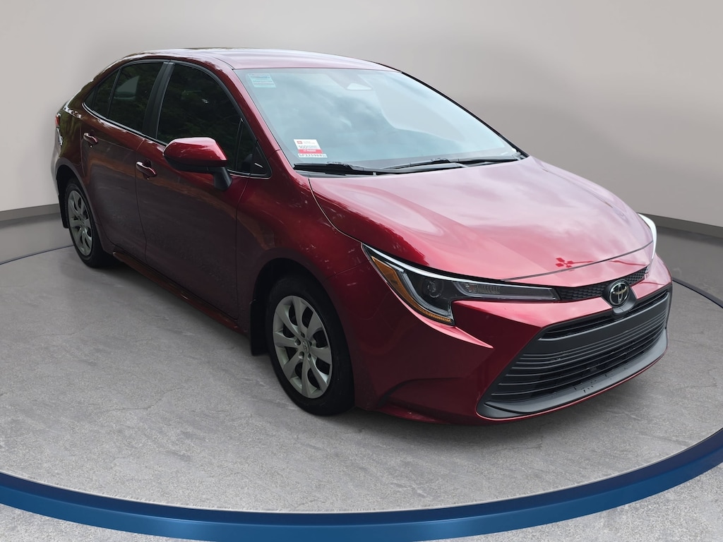 Used 2025 Toyota Corolla LE Sedan