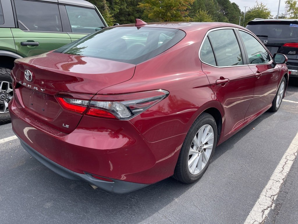 2021 Toyota Camry LE photo 2