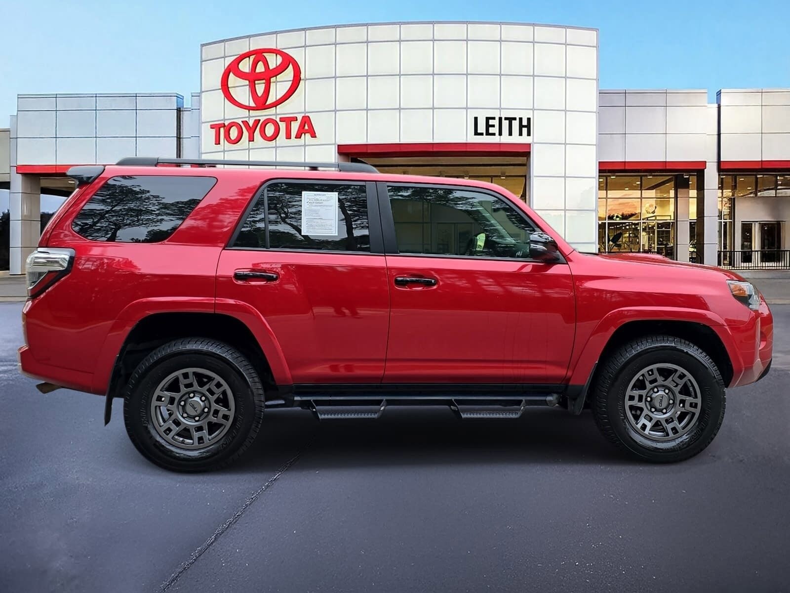 2020 Toyota 4Runner Venture Special Edition photo 4