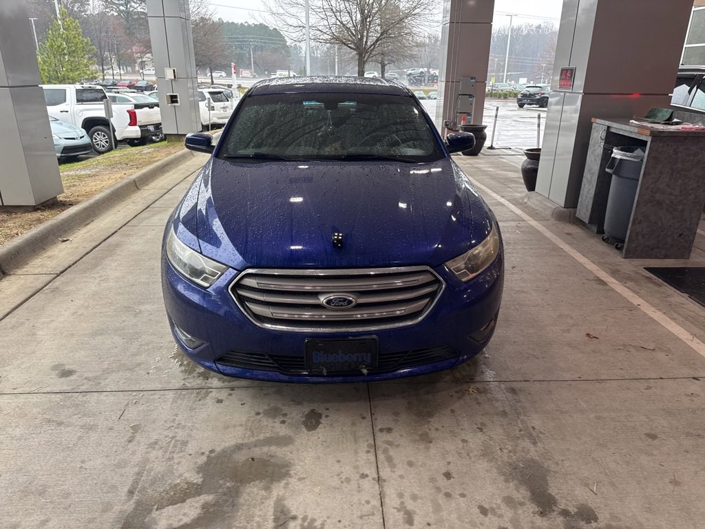 Used 2014 Ford Taurus SEL Sedan