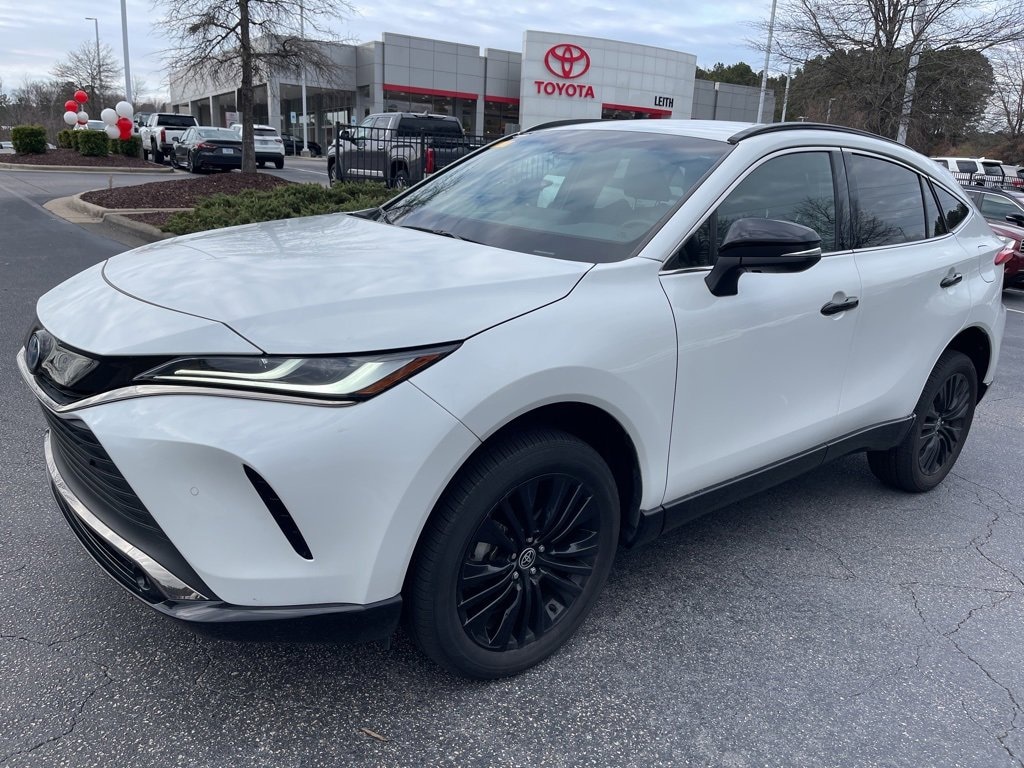 Used 2024 Toyota Venza XLE SUV