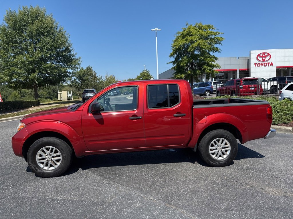 2016 Nissan Frontier SV photo 2