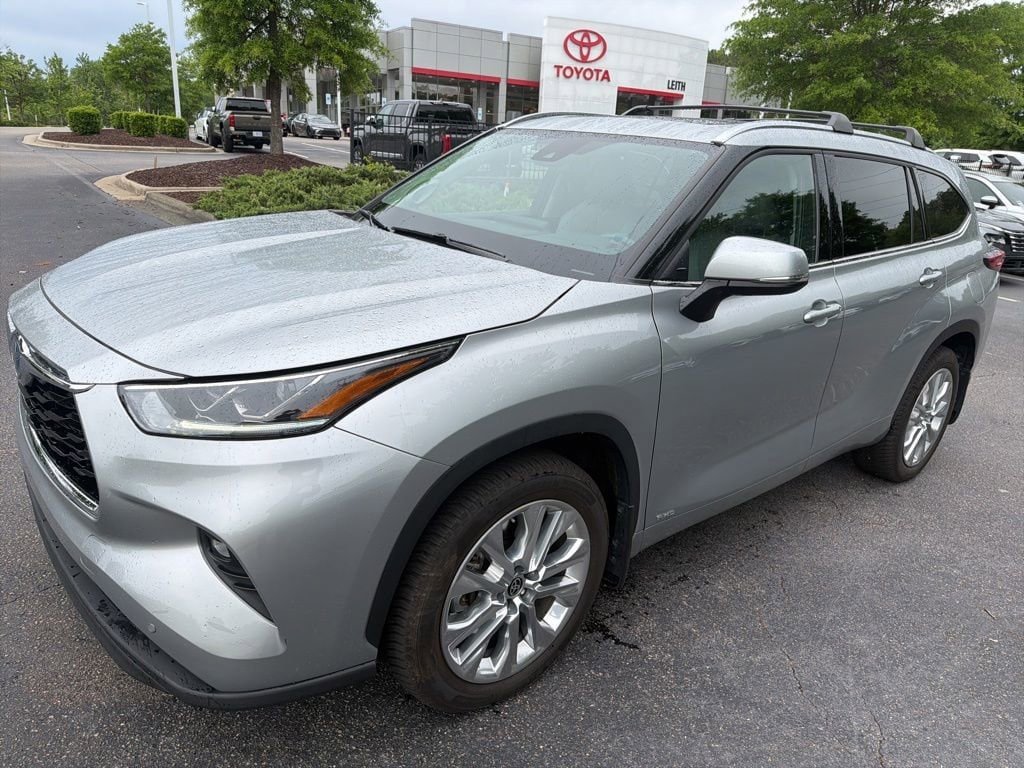 2022 Toyota Highlander Limited