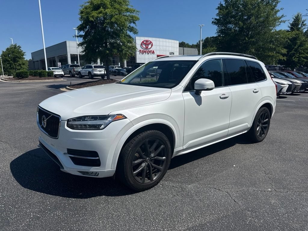 Used 2019 Volvo XC90 T5 Momentum SUV