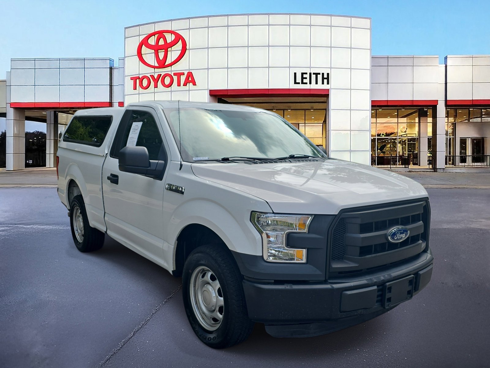 2016 Ford F-150 XLT photo 2
