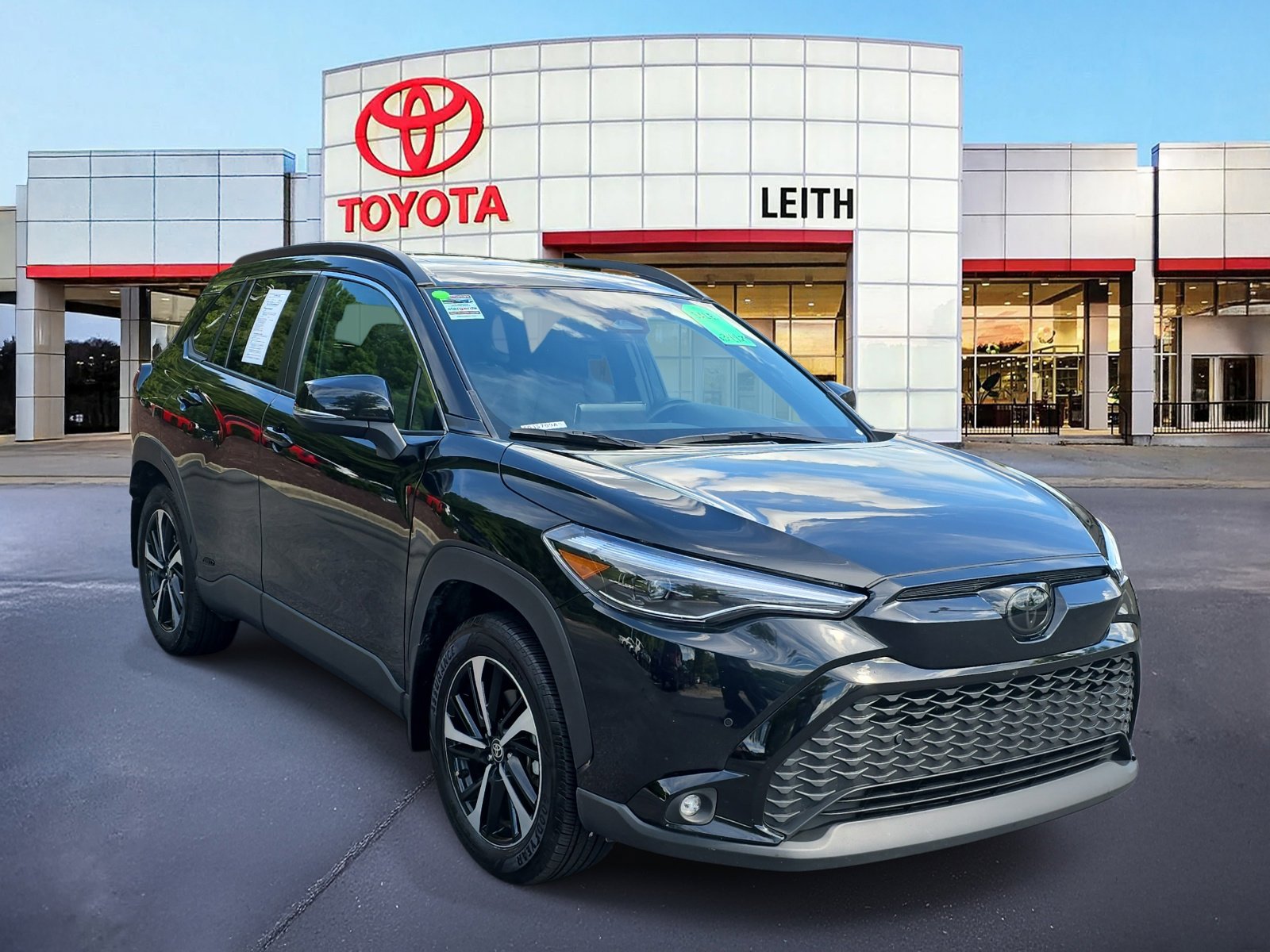 2024 Toyota Corolla Hybrid XSE photo 3