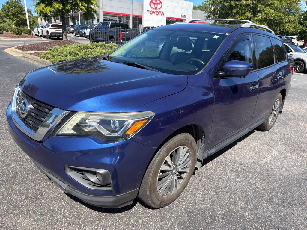 2017 Nissan Pathfinder