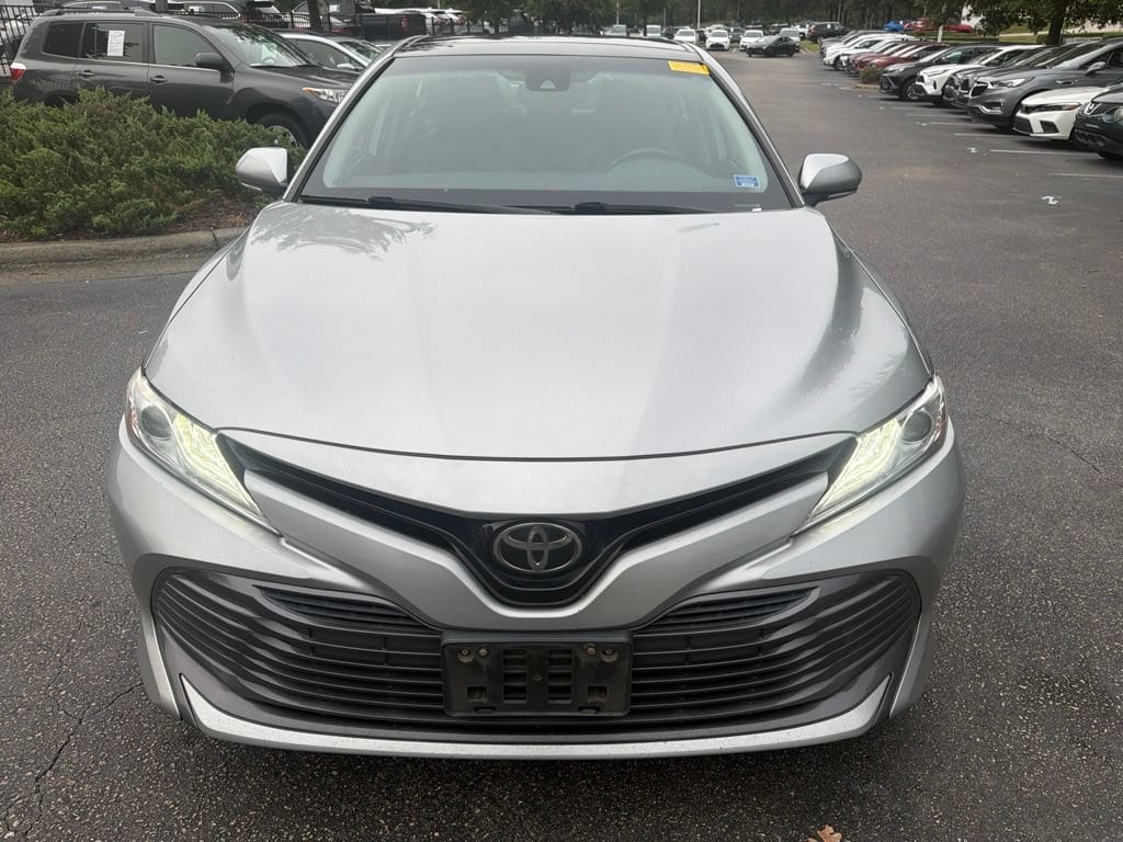 Used 2019 Toyota Camry XLE Sedan