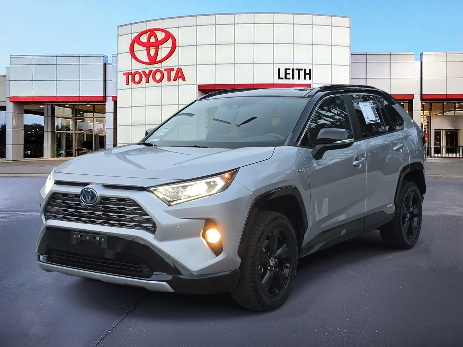 2021 Toyota RAV4 XSE