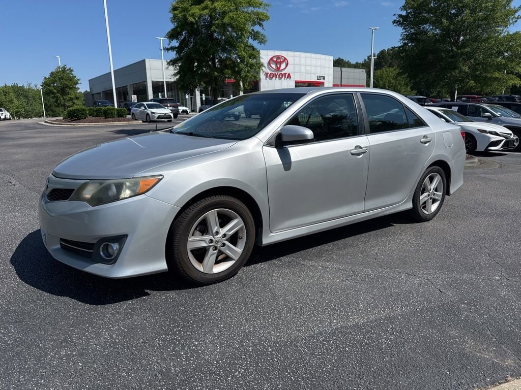 2014 Toyota Camry's photo