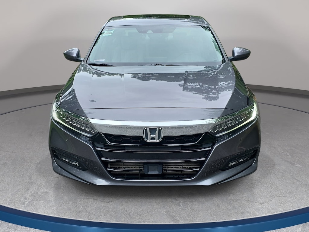 Used 2018 Honda Accord Touring 2.0T Sedan