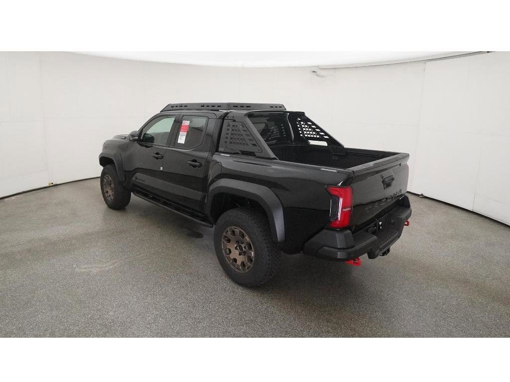 2025 Toyota Tacoma Trailhunter - Photo 6