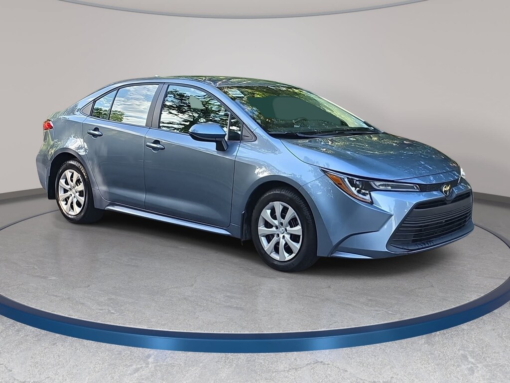 Used 2025 Toyota Corolla LE Sedan