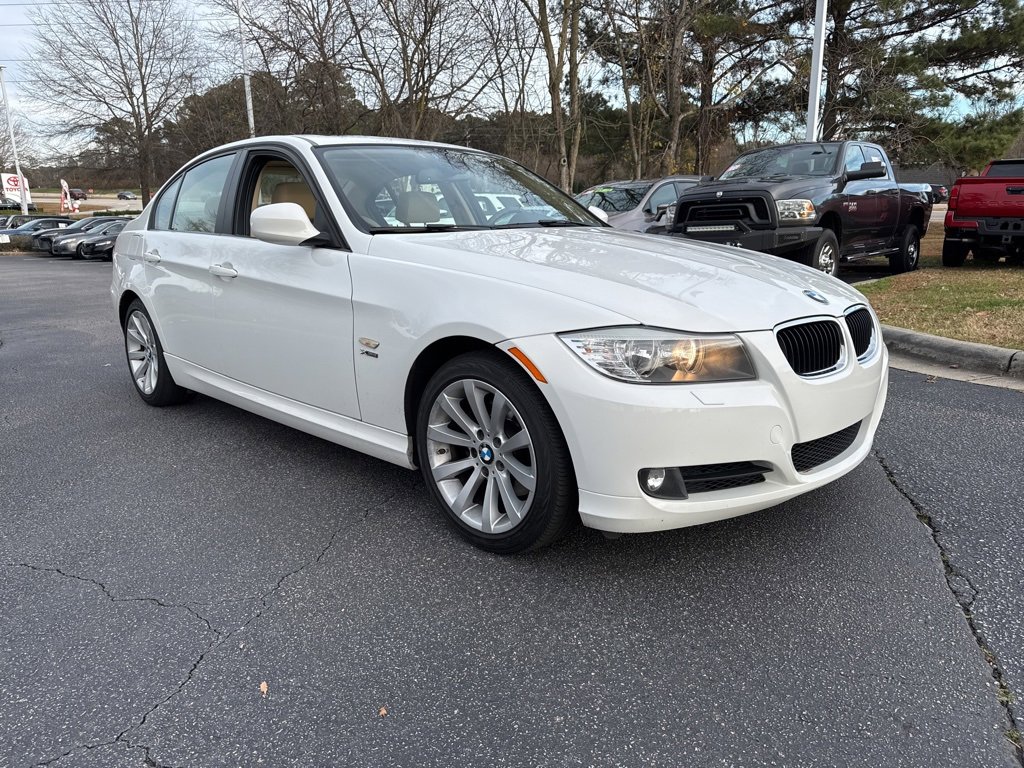 Image of 2011 BMW 328i xDrive Sedan